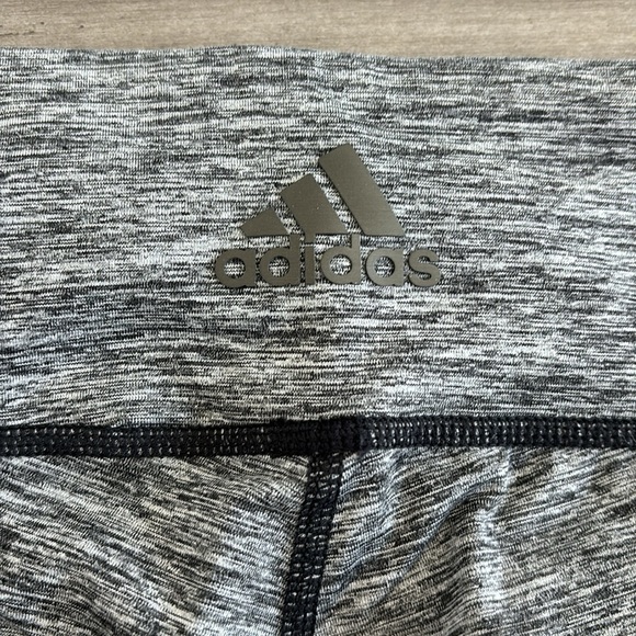 Women’s XS Adidas leggings, gray, and black - Picture 2 of 4